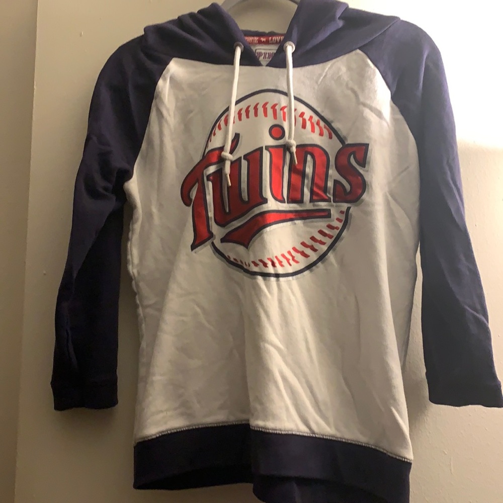 Victoria Secret Twins sweater Jersey, size Large